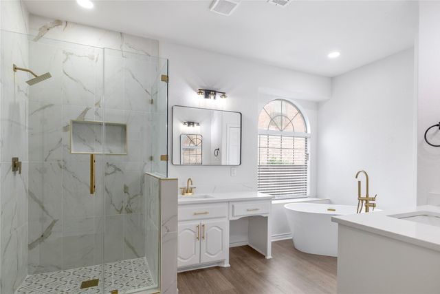 907 Greenfield Court, Kennedale, TX 76060