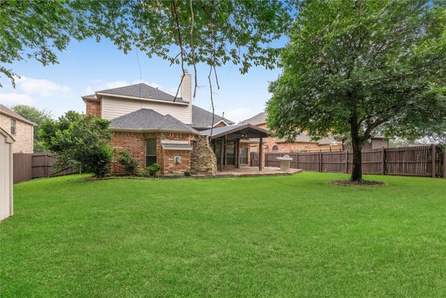 907 Greenfield Court, Kennedale, TX 76060