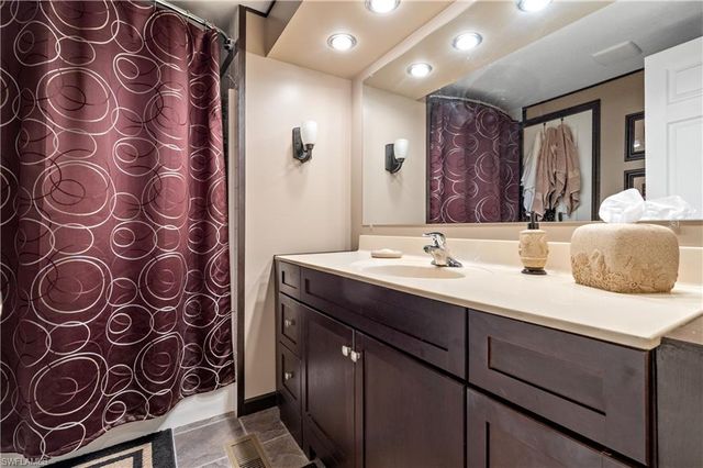 3165 Mercury LN, North Fort Myers, FL 33903