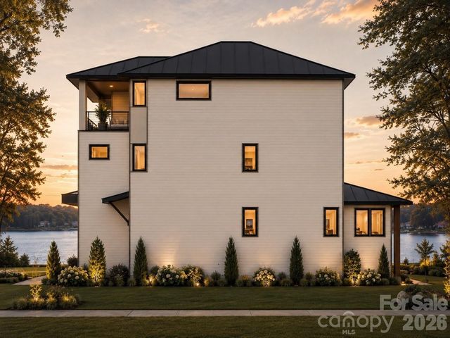 731 E 28th Street, Charlotte, NC 28205