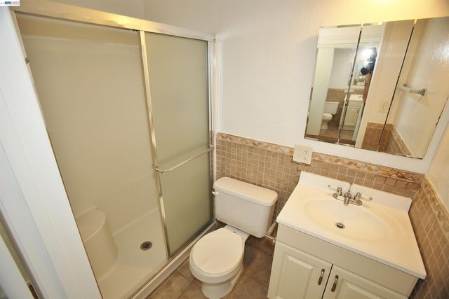 21379 Gary Dr 14, Hayward, CA 94546