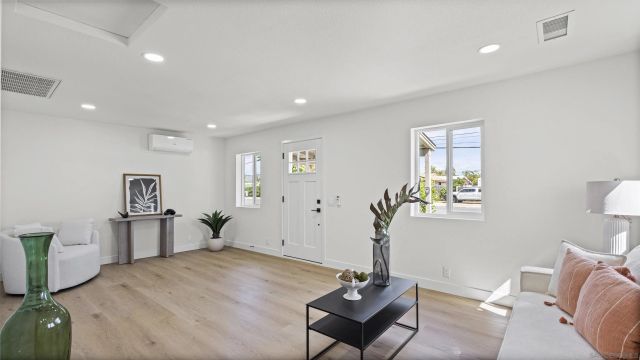 1294 E Mission, Escondido, CA 92027