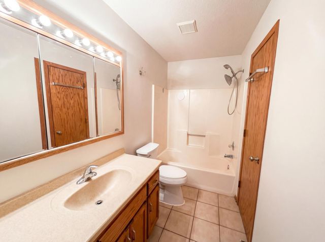 209 Grand Avenue NE, Saint Michael, MN 55376