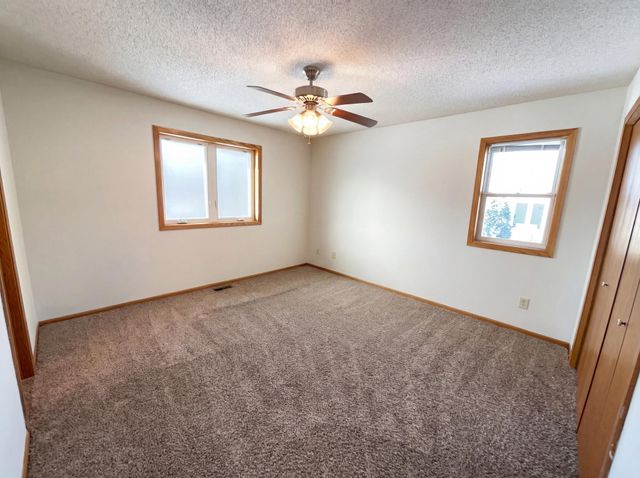 209 Grand Avenue NE, Saint Michael, MN 55376