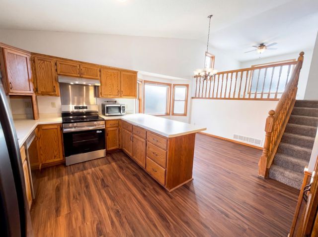 209 Grand Avenue NE, Saint Michael, MN 55376