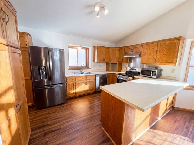 209 Grand Avenue NE, Saint Michael, MN 55376