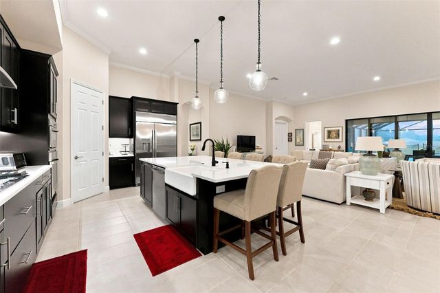 10370 MEADOWRUN DRIVE, Lithia, FL 33547