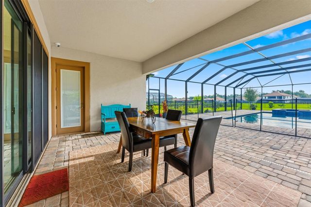 10370 MEADOWRUN DRIVE, Lithia, FL 33547