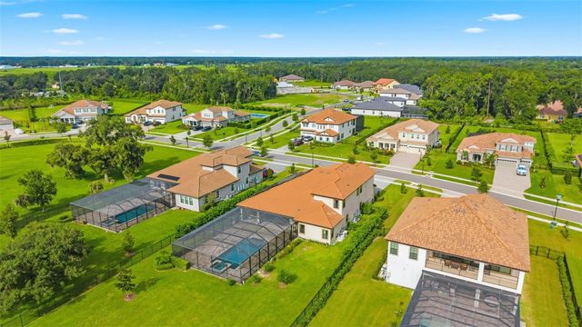 10370 MEADOWRUN DRIVE, Lithia, FL 33547