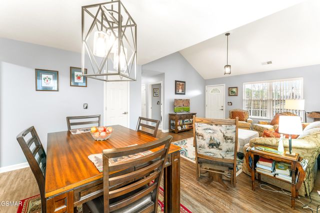 1709 Watauga Street, Sevierville, TN 37876