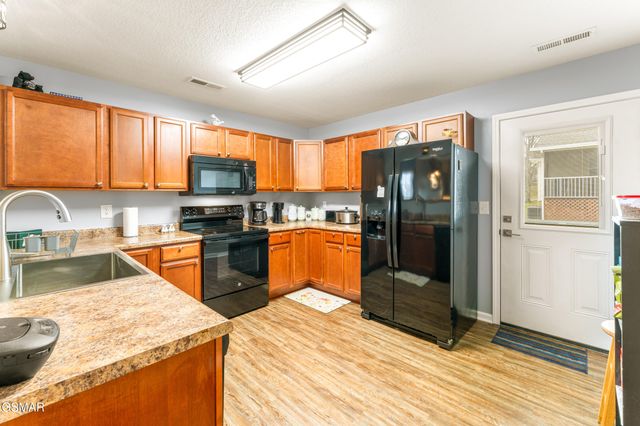 1709 Watauga Street, Sevierville, TN 37876