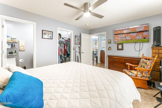 1709 Watauga Street, Sevierville, TN 37876