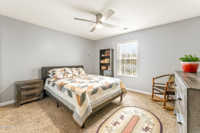 1709 Watauga Street, Sevierville, TN 37876