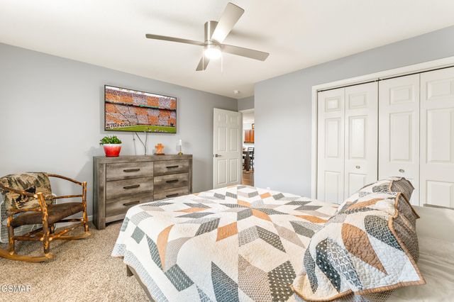 1709 Watauga Street, Sevierville, TN 37876