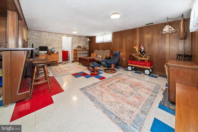37 MARTA DR, Wilmington, DE 19808
