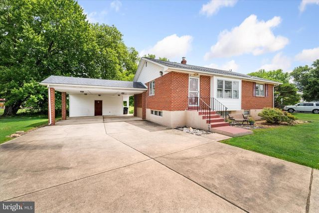 37 MARTA DR, Wilmington, DE 19808