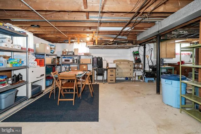 37 MARTA DR, Wilmington, DE 19808