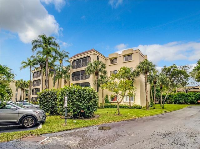 6342 Longboat Ln 404, Boca Raton, FL 33433