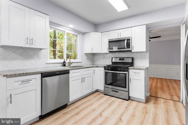 2807 FALLING BROOK, Hyattsville, MD 20783