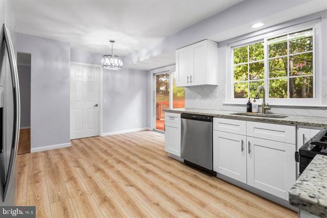 2807 FALLING BROOK, Hyattsville, MD 20783