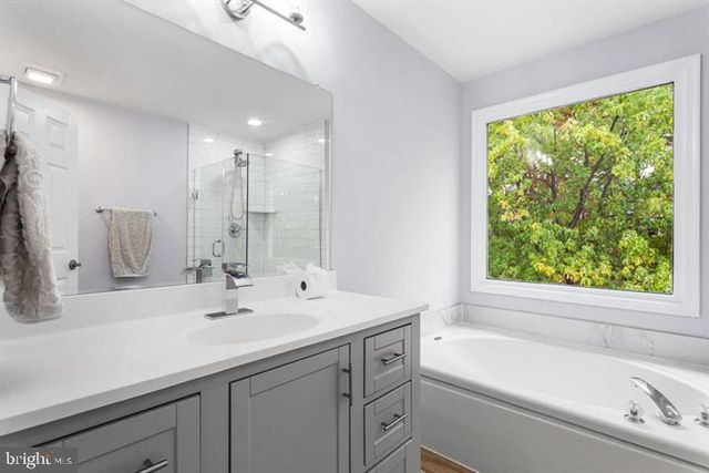 2807 FALLING BROOK, Hyattsville, MD 20783