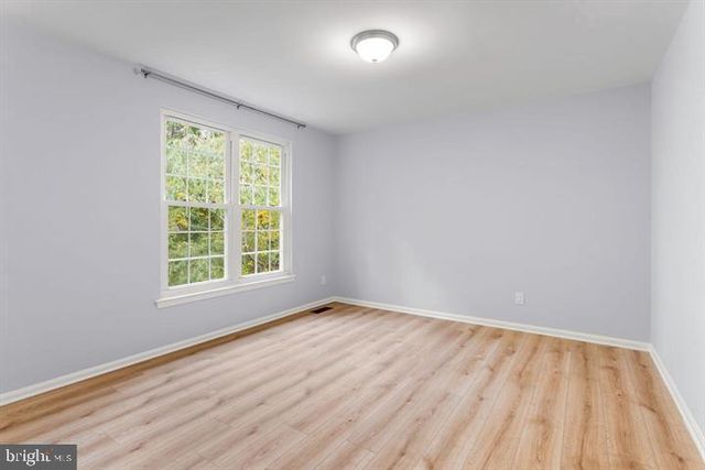 2807 FALLING BROOK, Hyattsville, MD 20783
