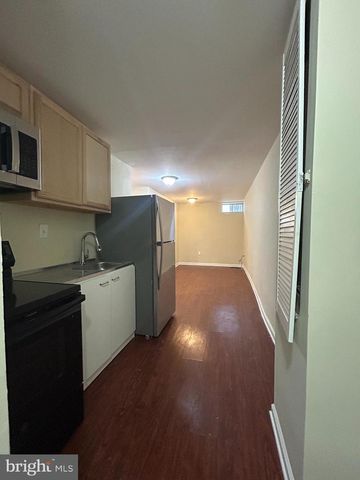 2807 FALLING BROOK, Hyattsville, MD 20783