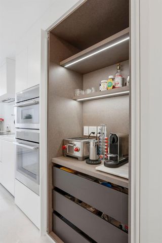 901 E CAMINO REAL 2A, Boca Raton, FL 33432