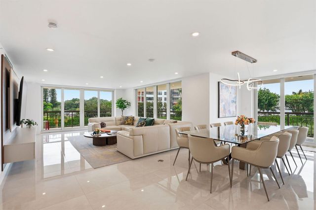 901 E CAMINO REAL 2A, Boca Raton, FL 33432