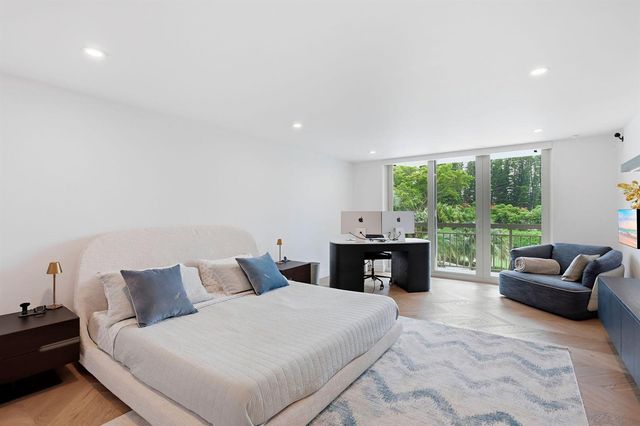 901 E CAMINO REAL 2A, Boca Raton, FL 33432