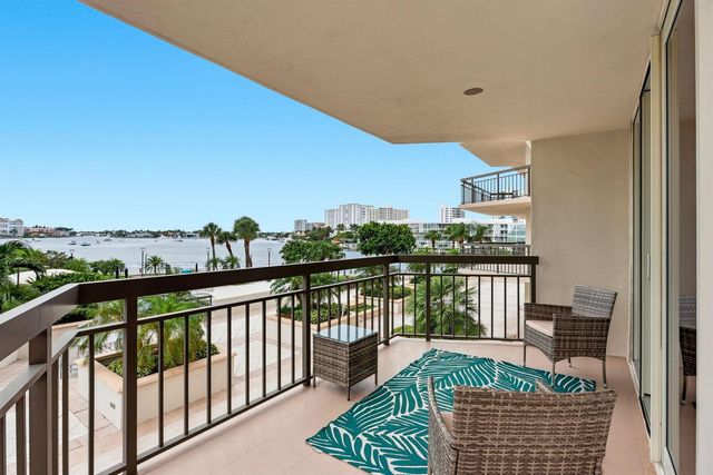 901 E CAMINO REAL 2A, Boca Raton, FL 33432