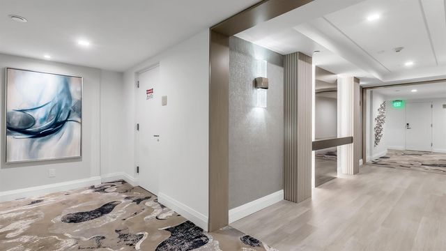 901 E CAMINO REAL 2A, Boca Raton, FL 33432