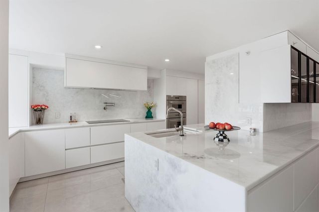 901 E CAMINO REAL 2A, Boca Raton, FL 33432