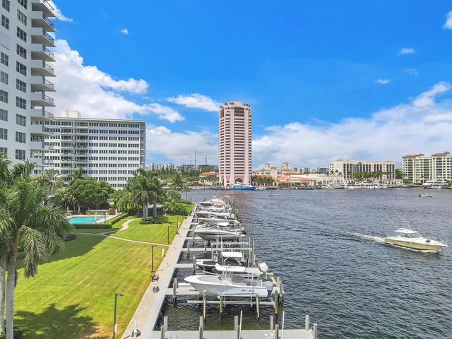 901 E CAMINO REAL 2A, Boca Raton, FL 33432