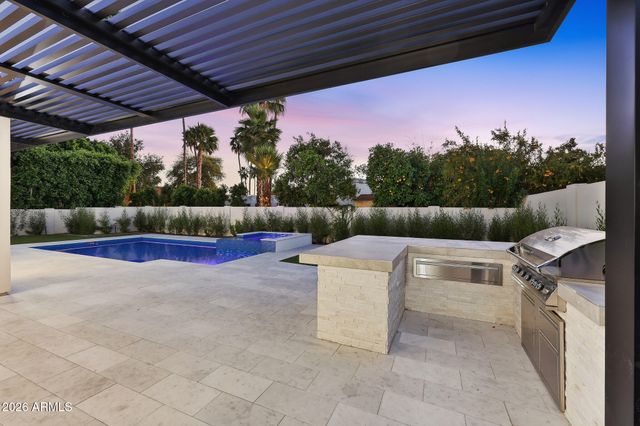 10318 N 99TH Street, Scottsdale, AZ 85258
