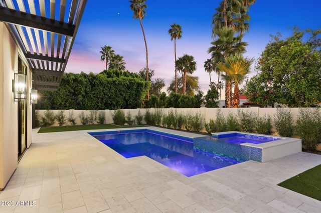 10318 N 99TH Street, Scottsdale, AZ 85258