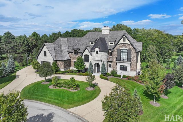 18 Enclave Court, South Barrington, IL 60010