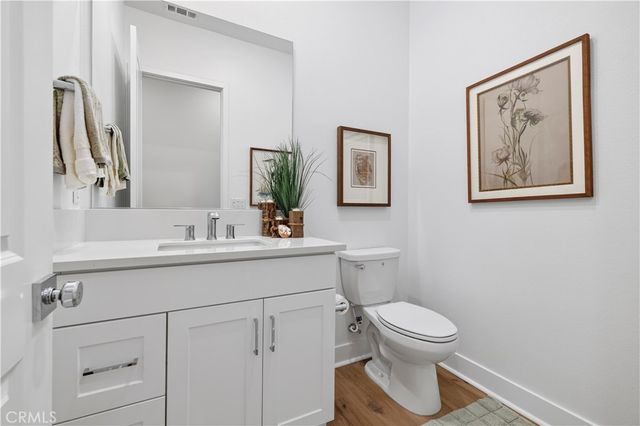 29599 Paseo Guijarro, Valencia, CA 91354