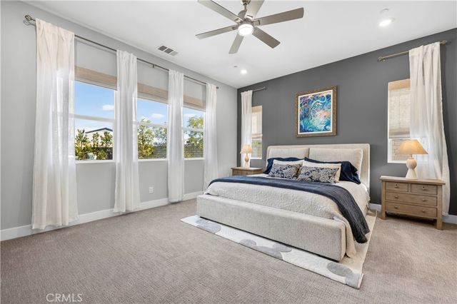 29599 Paseo Guijarro, Valencia, CA 91354