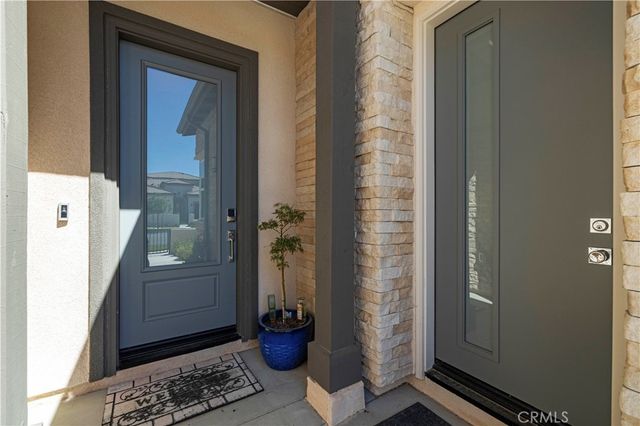 29599 Paseo Guijarro, Valencia, CA 91354