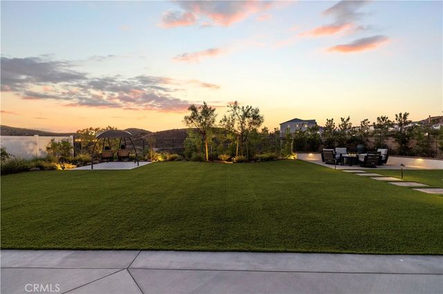 29599 Paseo Guijarro, Valencia, CA 91354
