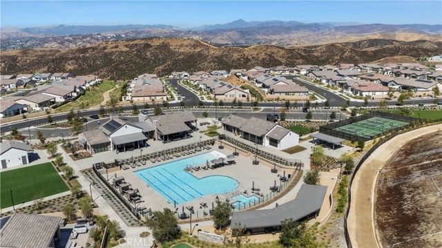 29599 Paseo Guijarro, Valencia, CA 91354