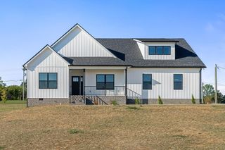 2717 Autumn Woods Trl, Cookeville, TN 38501