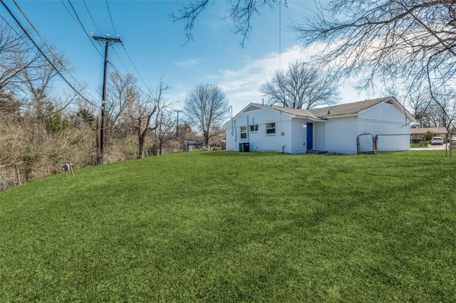 6028 Golden Gate Circle, Dallas, TX 75241