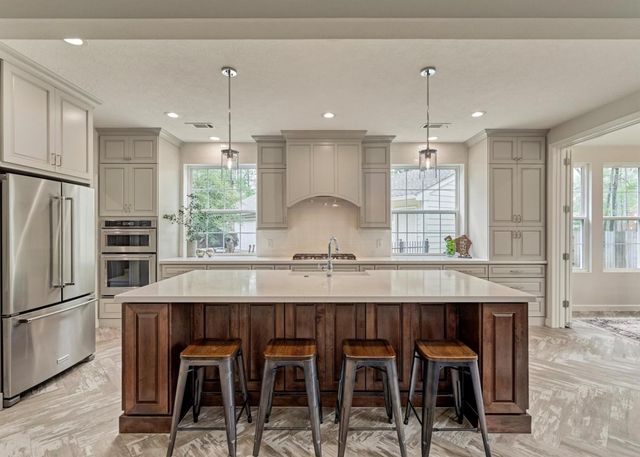 47 Firethorn Place, The Woodlands, TX 77382