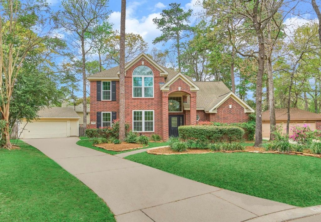 47 Firethorn Place, The Woodlands, TX 77382