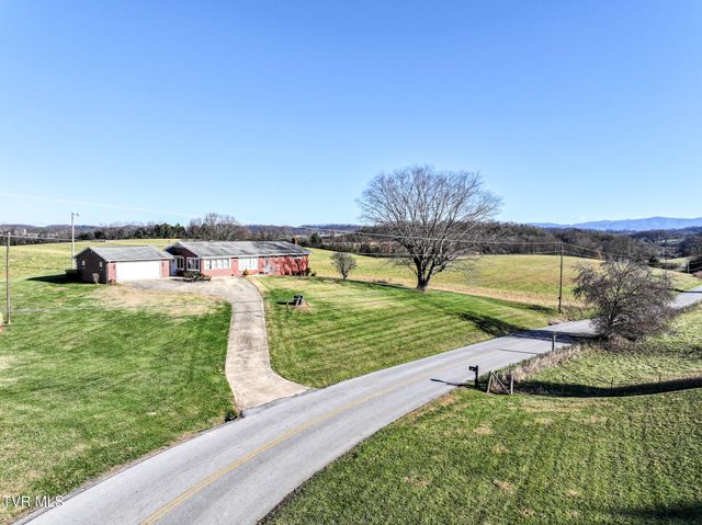 440 Walkertown Road, Afton, TN 37616