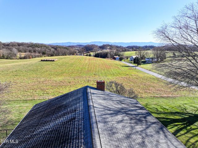 440 Walkertown Road, Afton, TN 37616