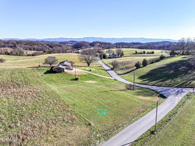 440 Walkertown Road, Afton, TN 37616