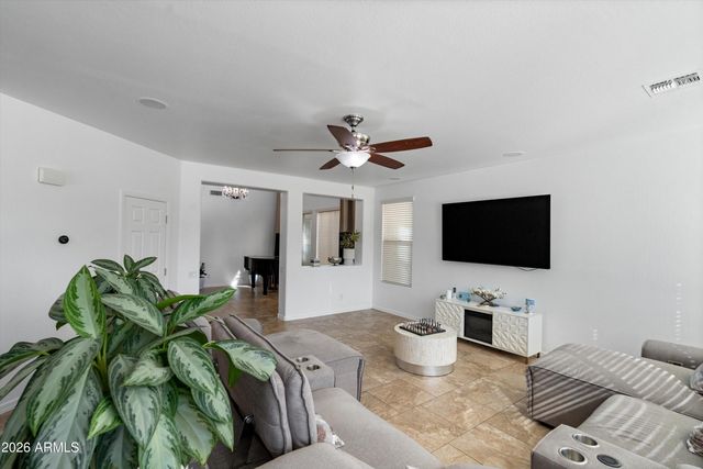 10933 E RENFIELD Avenue, Mesa, AZ 85212